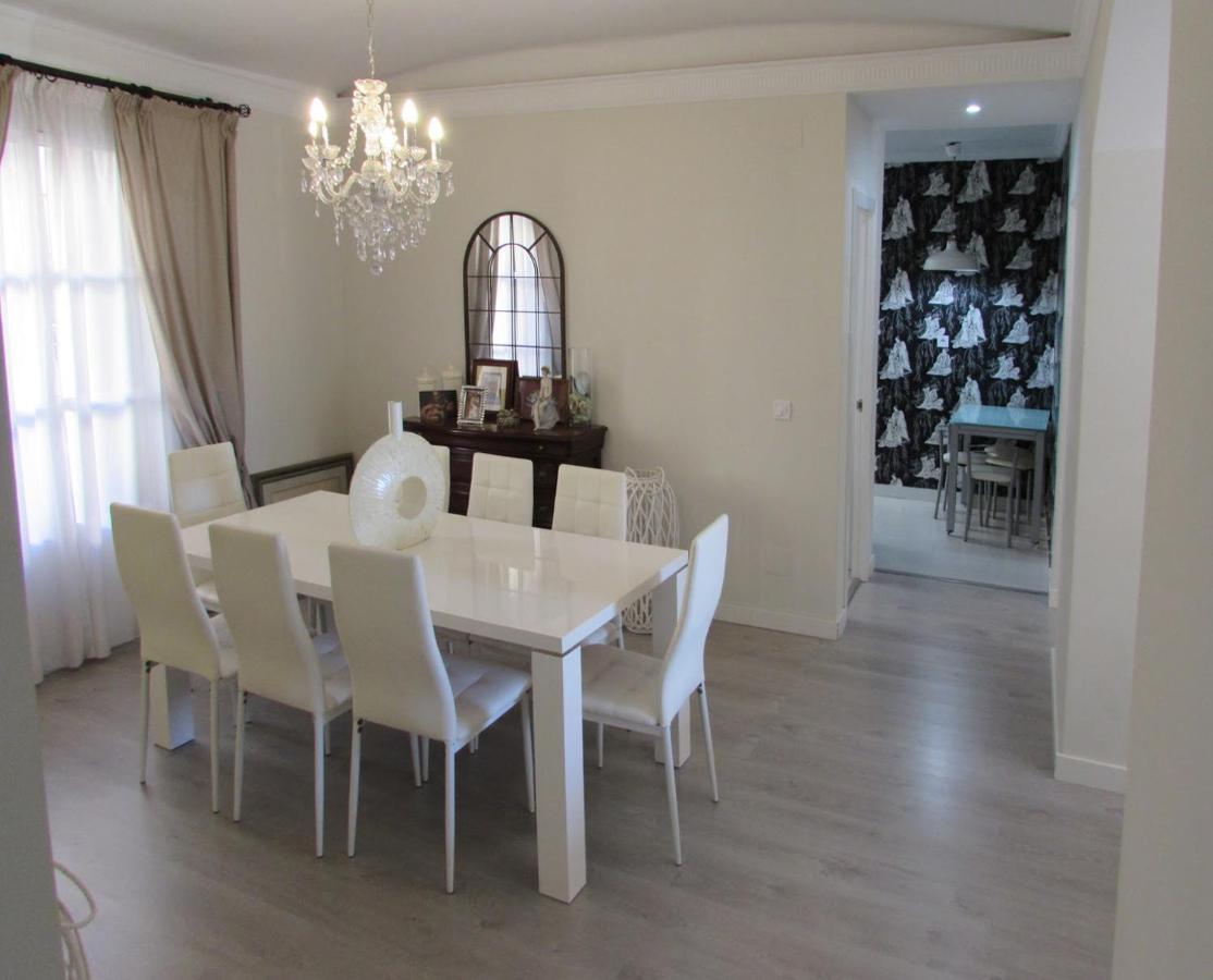 Apartamento A 50 Metros De La Playa Malagueta Con Vistas Al Mar マラガ エクステリア 写真
