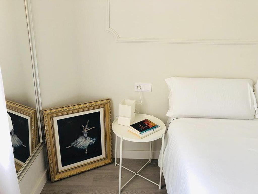 Apartamento A 50 Metros De La Playa Malagueta Con Vistas Al Mar マラガ エクステリア 写真
