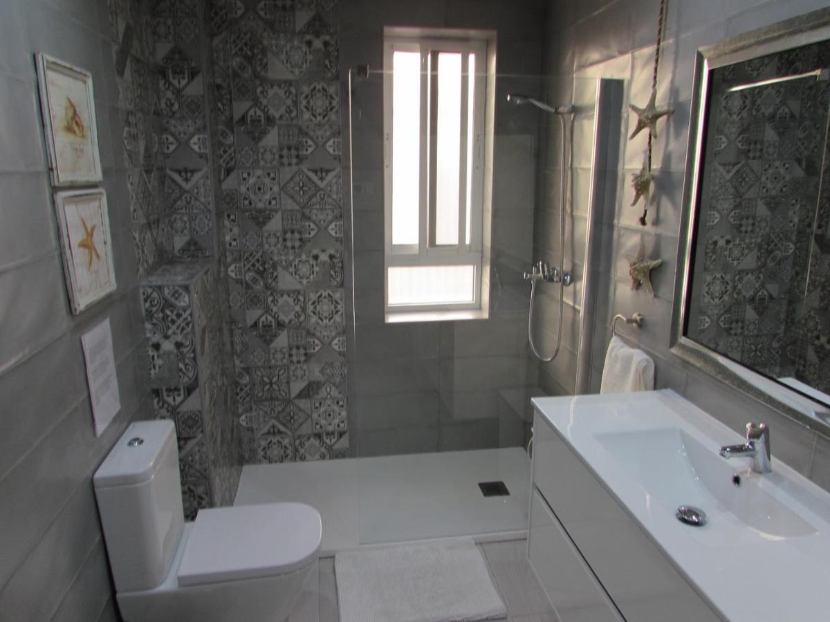 Apartamento A 50 Metros De La Playa Malagueta Con Vistas Al Mar マラガ エクステリア 写真
