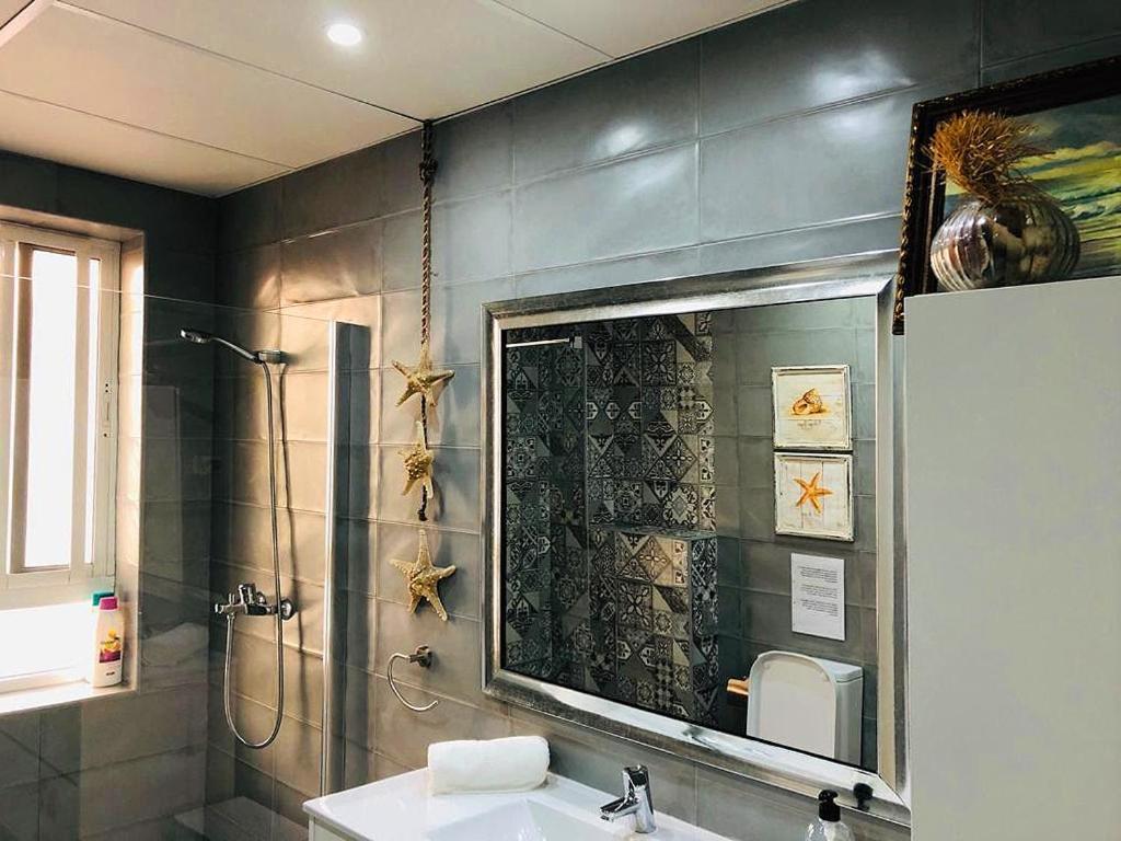 Apartamento A 50 Metros De La Playa Malagueta Con Vistas Al Mar マラガ エクステリア 写真