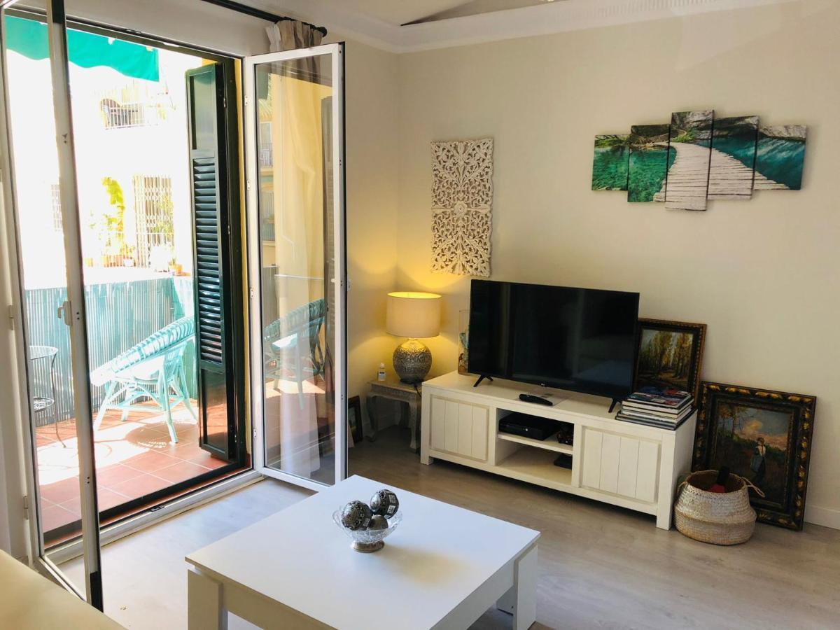 Apartamento A 50 Metros De La Playa Malagueta Con Vistas Al Mar マラガ エクステリア 写真