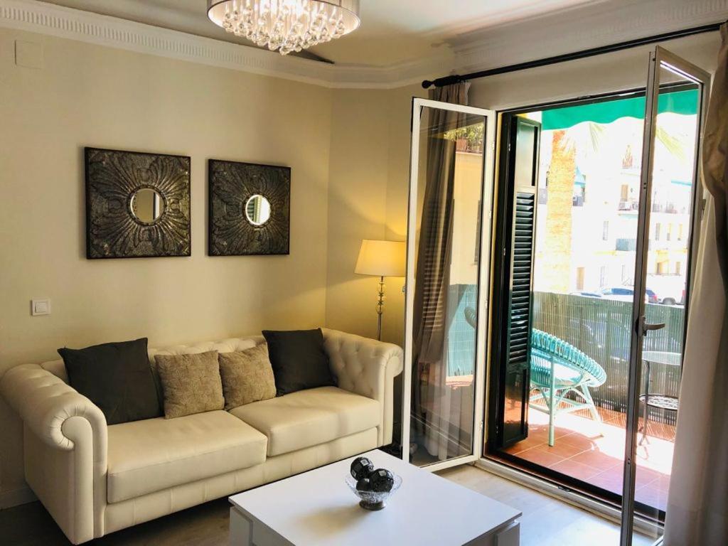 Apartamento A 50 Metros De La Playa Malagueta Con Vistas Al Mar マラガ エクステリア 写真